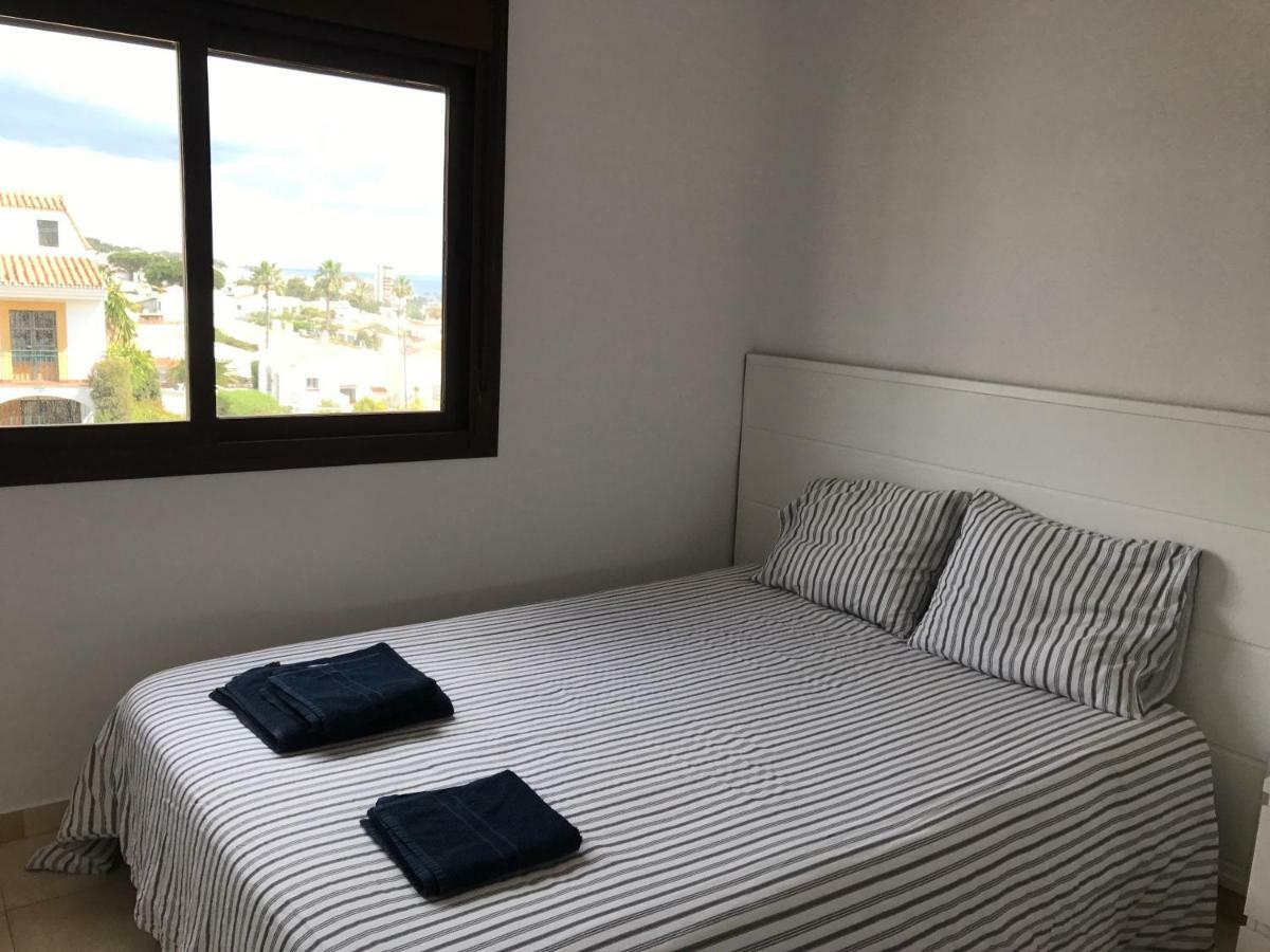 Вилла Adosado En Residencial Ситио-де-Калаонда Экстерьер фото
